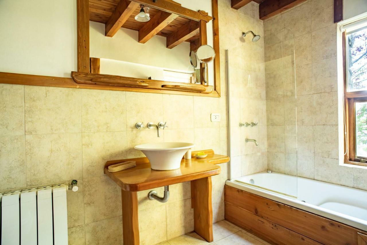 Colina Del Manzano Villa Villa La Angostura Eksteriør billede